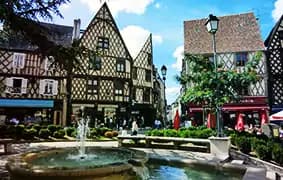 Bourges