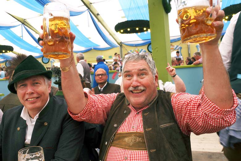 Un Allemand fan de beuverie... Un Oktoberfest 2018 - Un Allemand fan de beuverie...