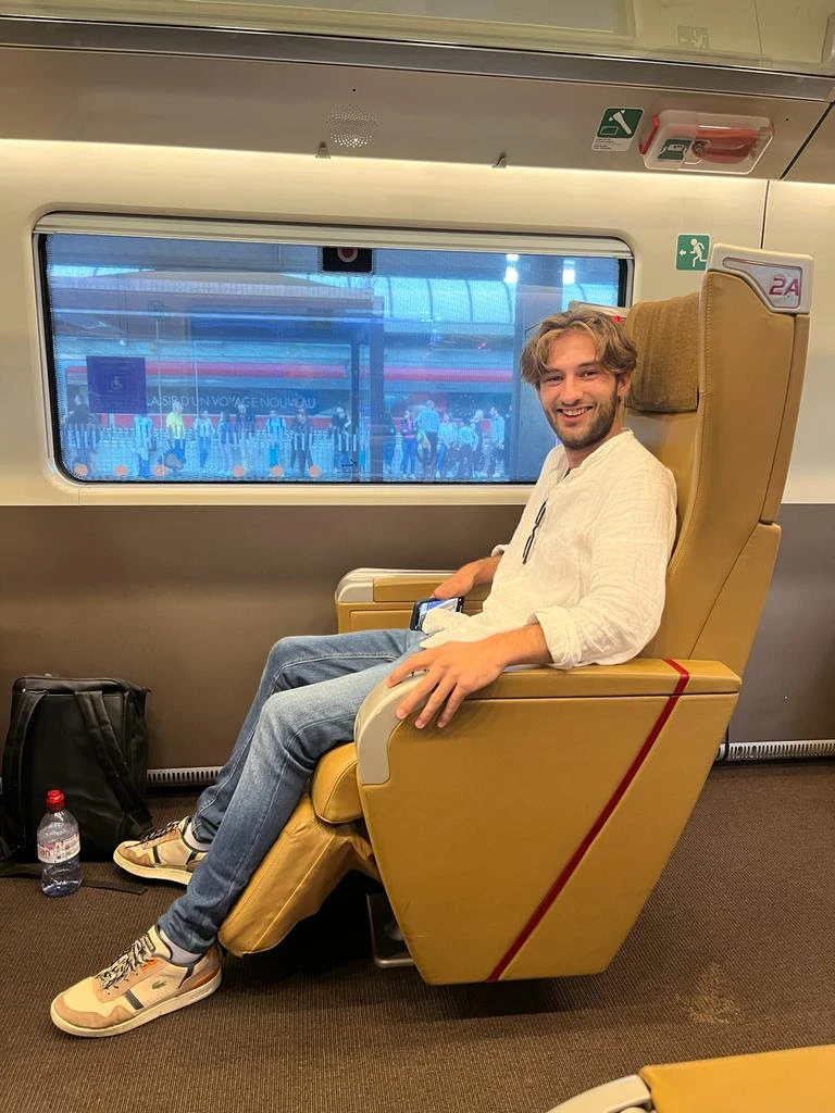 2022_Trenitalia_Executive.jpg 2022_Trenitalia_Executive.jpg