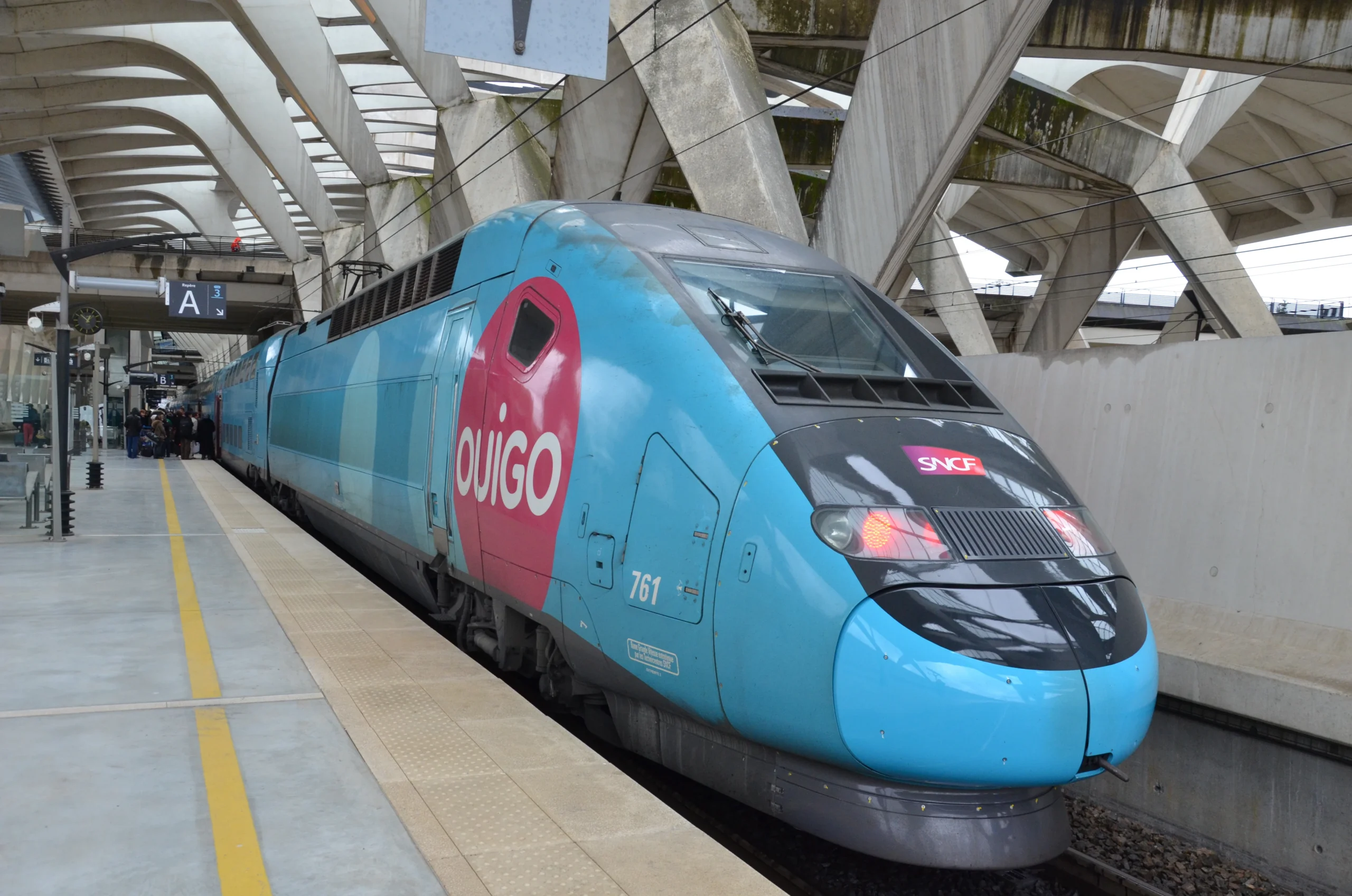 Rame_Duplex_OuiGo_761_-_Lyon_Saint-Exupéry_TGV.jpeg